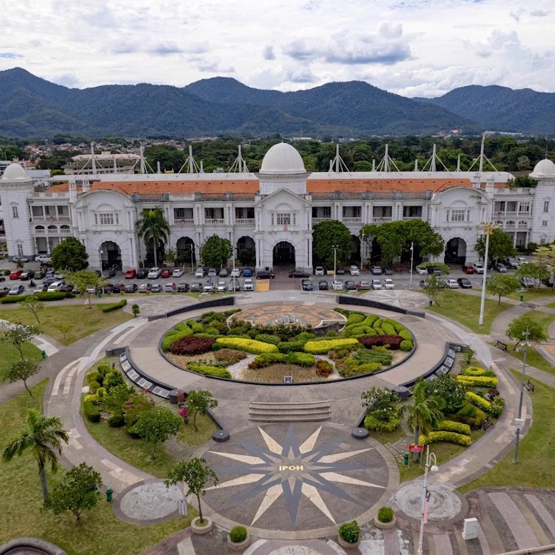 IPOH<br> RAILWAY STATION