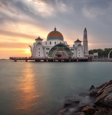MELAKA STRAITS MOSQUE