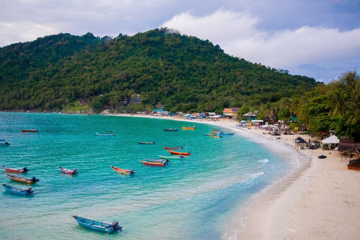 PERHENTIAN BESAR