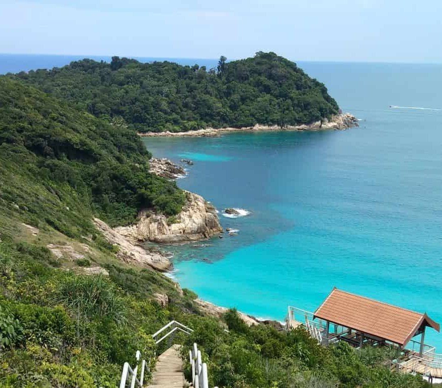 PERHENTIAN KECIL