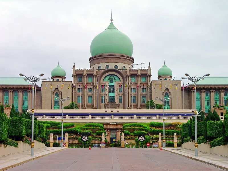 PERDANA<br> PUTRA